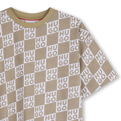 HUGO.G01022