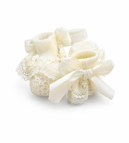 Marlù salopette corta 3pz con scarpetta, cappellino pompon e copertina