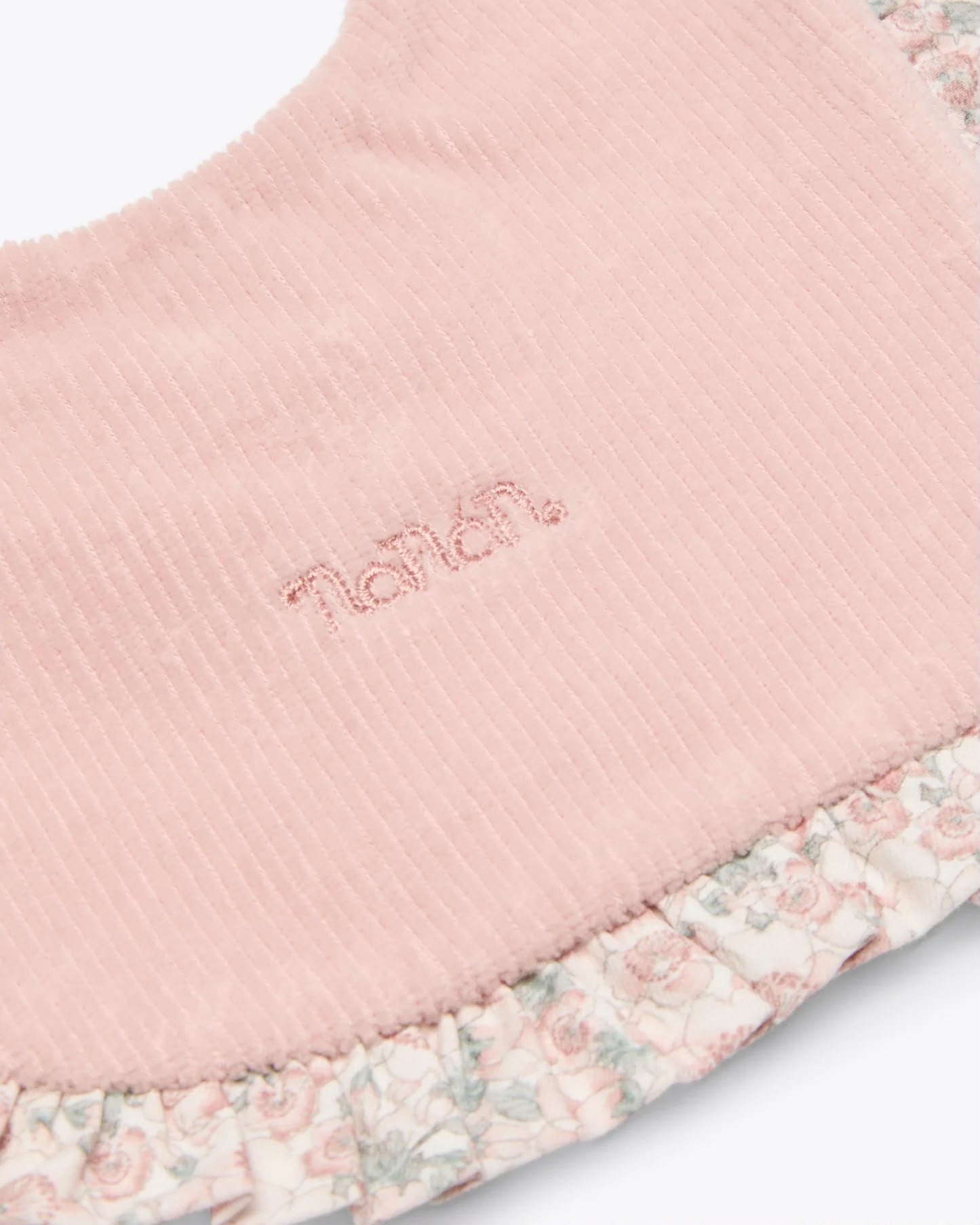 Nanan tutina neonata in ciniglia con bavetta, cappellino e copertina