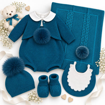 Pappa e Latte set nascita con pagliaccetto, giacchetta, copertina, scarpette, cappellino e bavetta