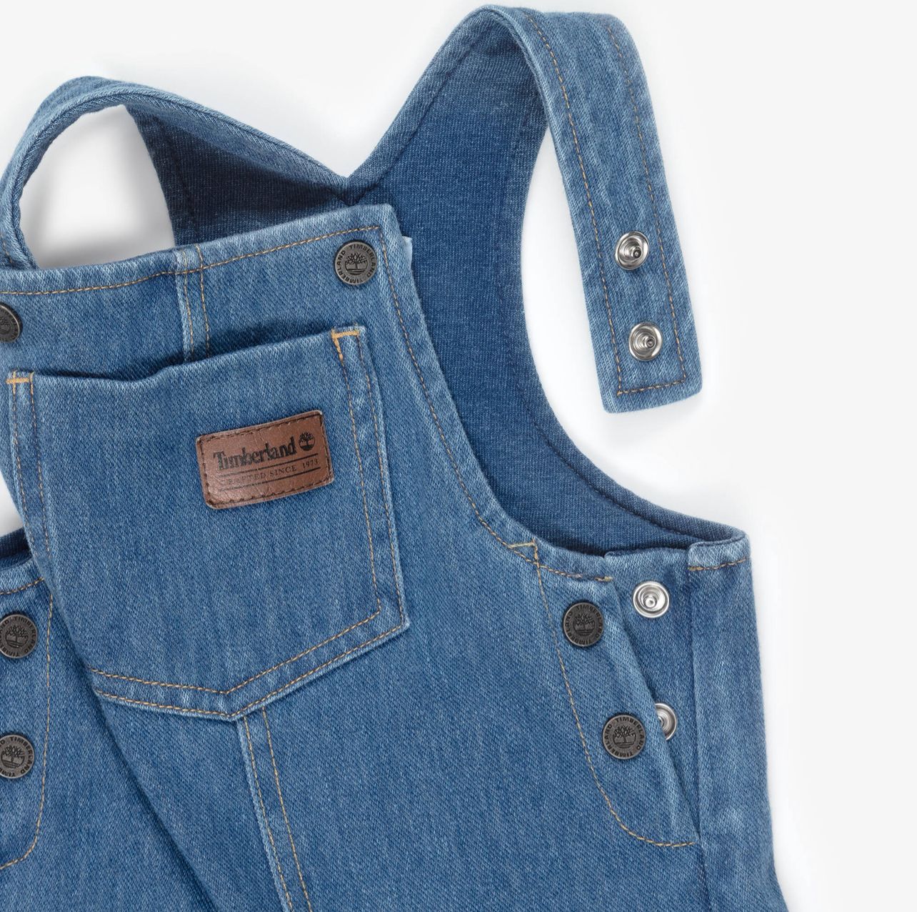 Timberland salopette con t-shirt